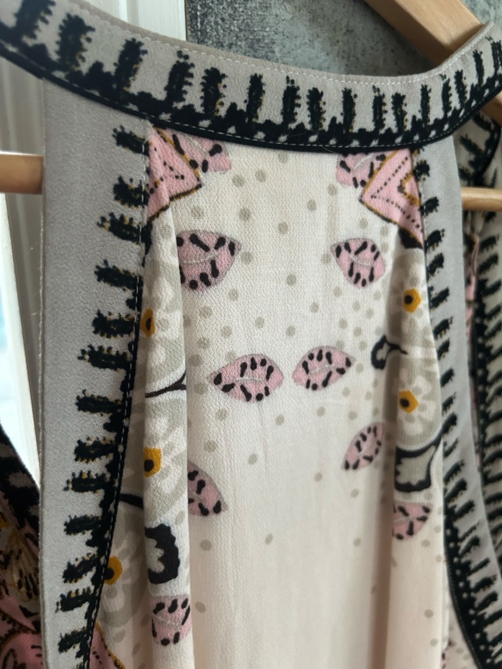 STUNNING  FREE PEOPLE Piece.   SAVE $100 - Picture 8 of 9